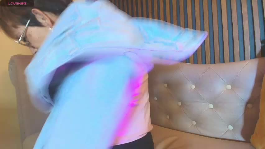 madame_mature1 Adult Chat May 19, 2026