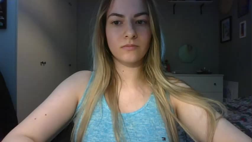 rosie_june Adult Chat May 19, 2026