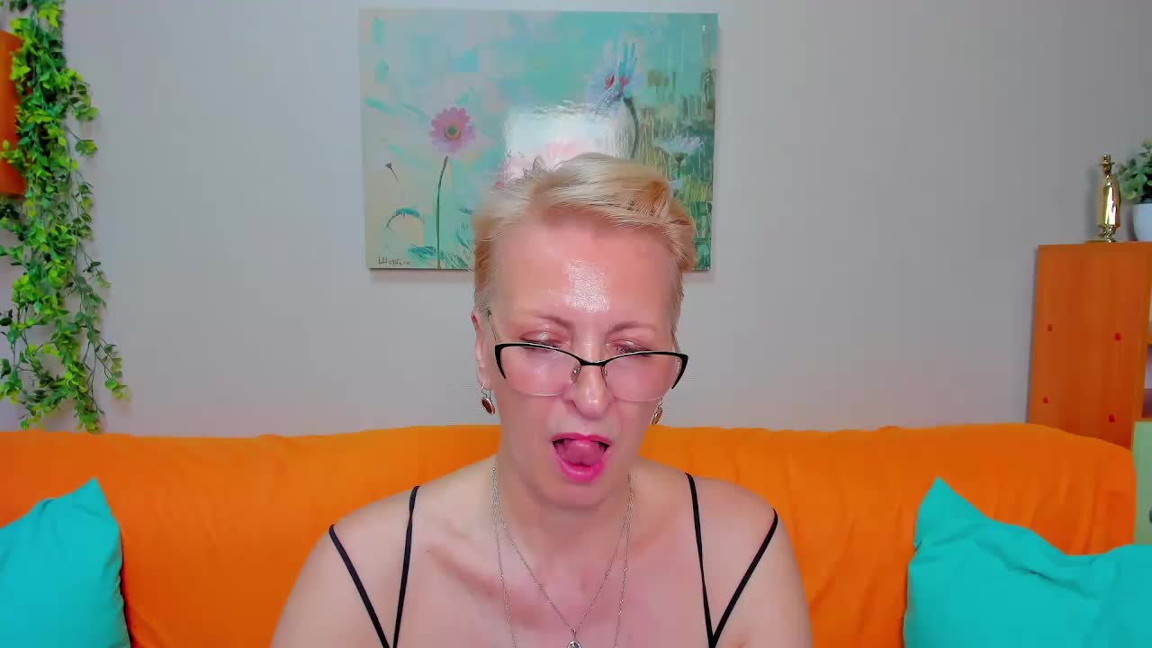 iamyourdream89 Adult Chat May 20, 2026