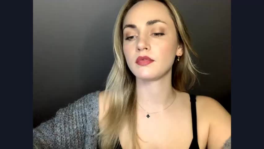 scarlettxblonde Adult Chat May 19, 2026