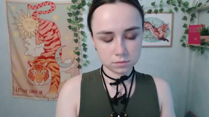 veryveryvery_shy Adult Chat May 19, 2026