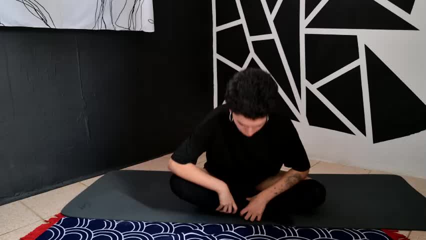 silky_minx Adult Chat May 19, 2026