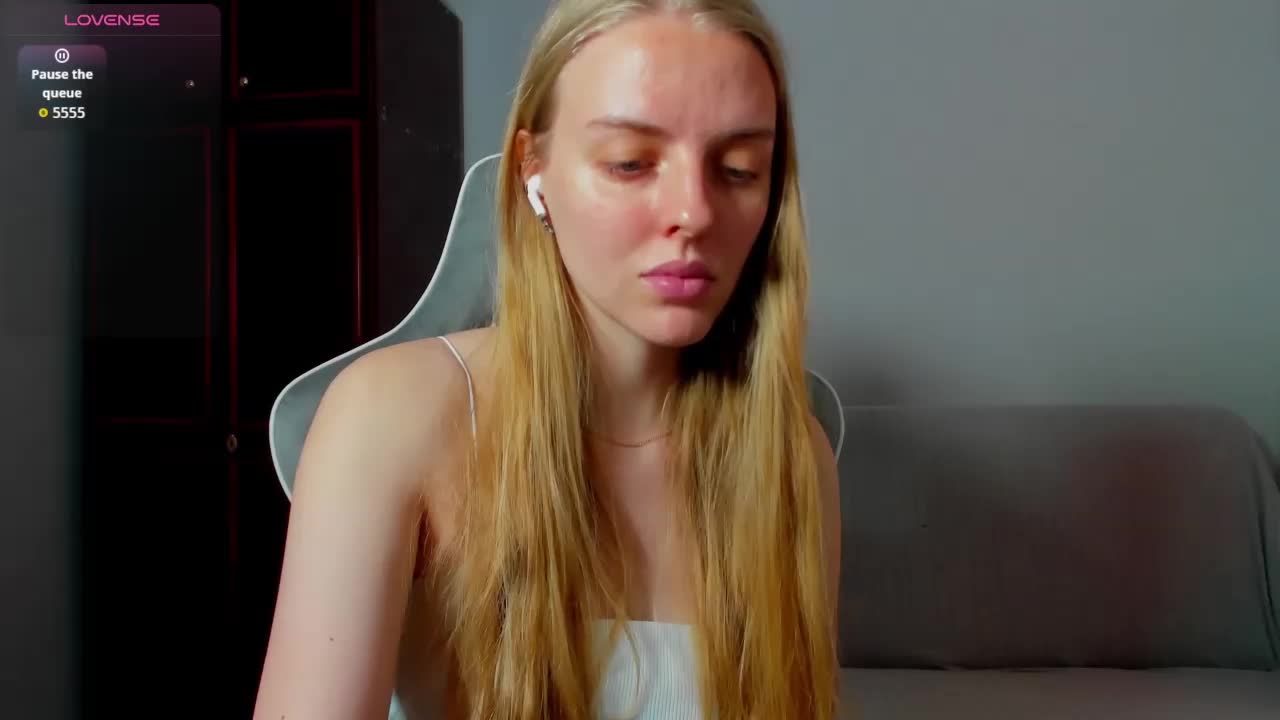 Jam-cream Adult Chat May 19, 2026