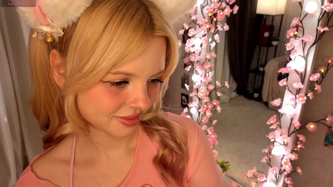 lolabunny2008 Adult Chat May 19, 2026