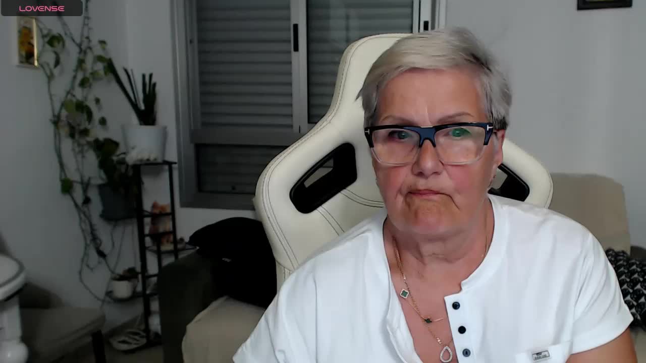 Selenna65 Adult Chat May 20, 2026
