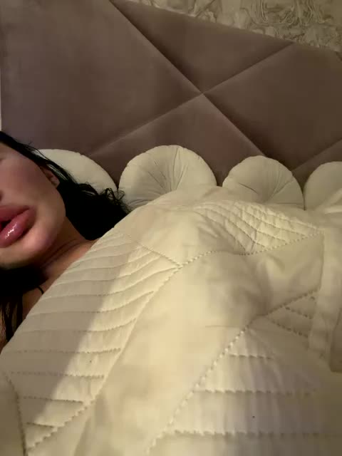 Ekaterina2221 Adult Chat May 19, 2026