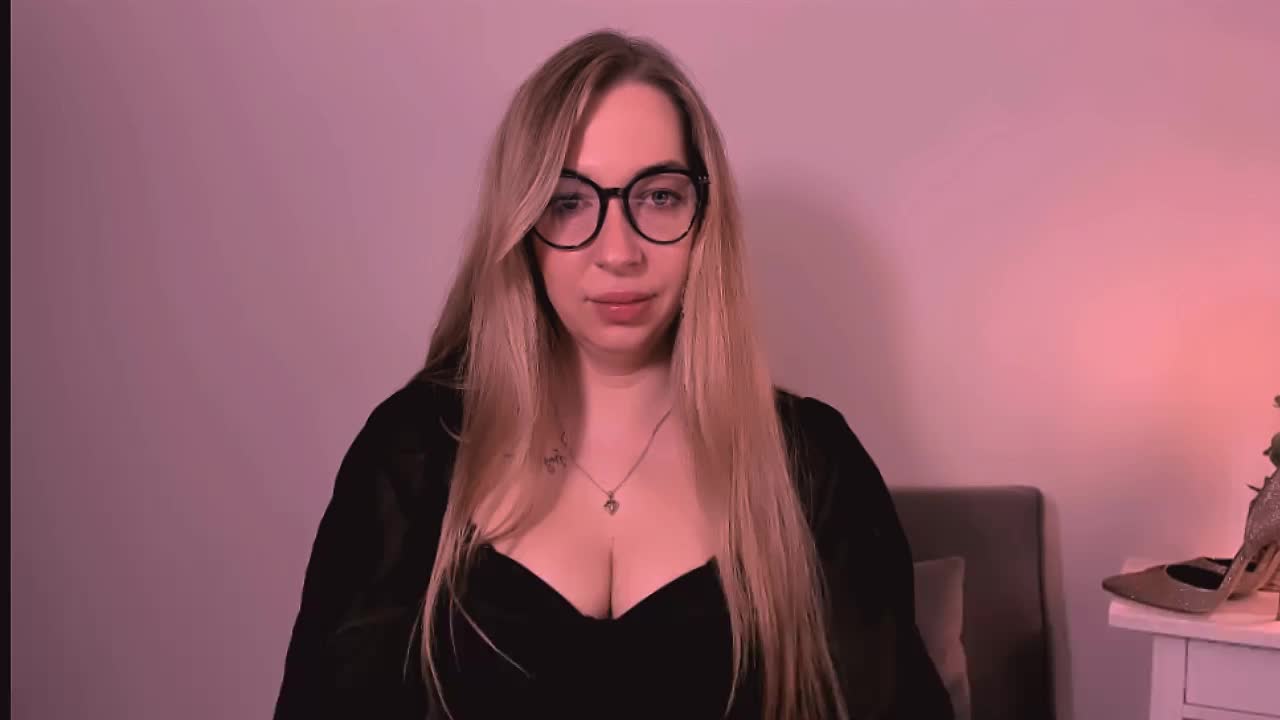 AriaBeauty Adult Chat May 19, 2026