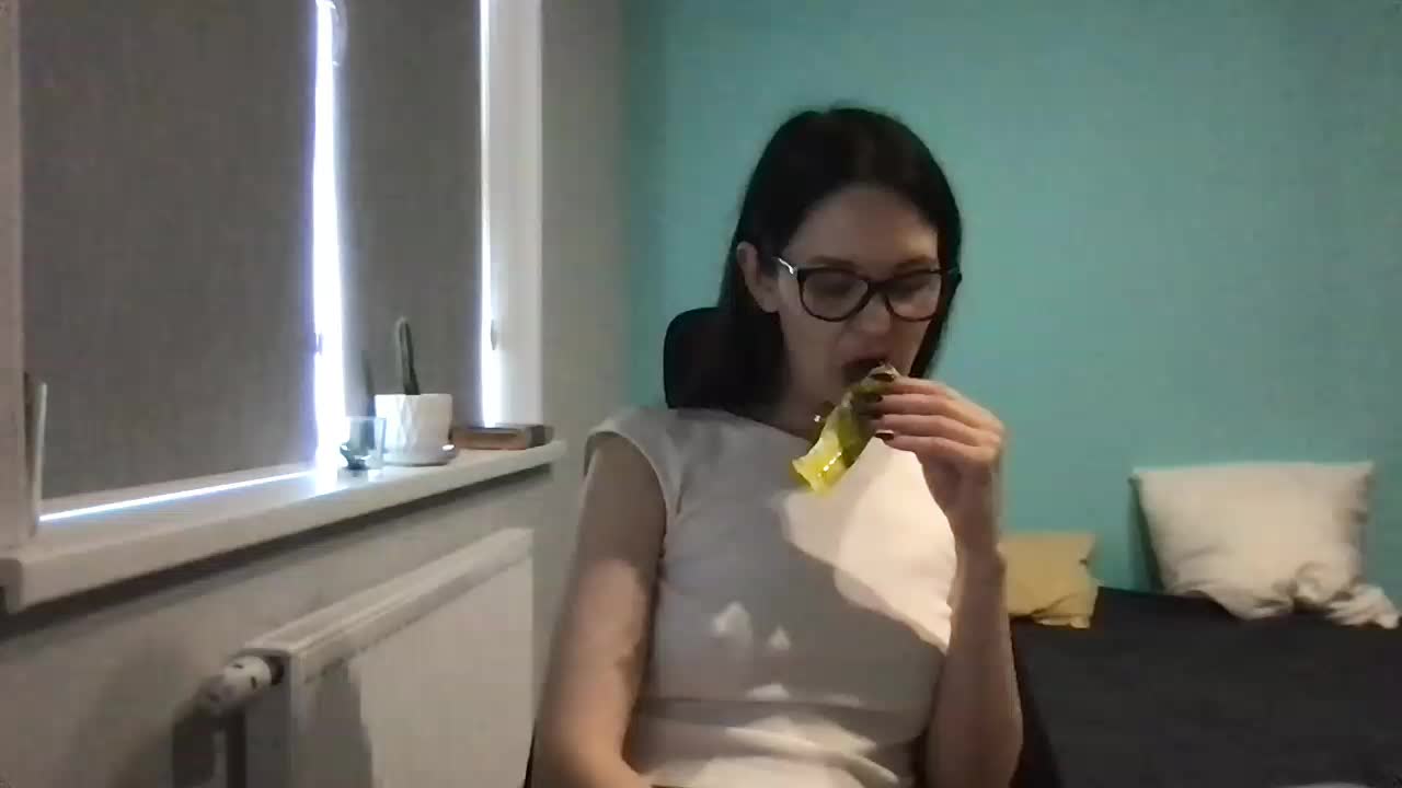 MilaBi-192569 Adult Chat May 19, 2026