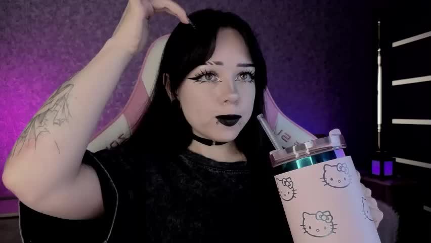 marceline_red Adult Chat May 20, 2026