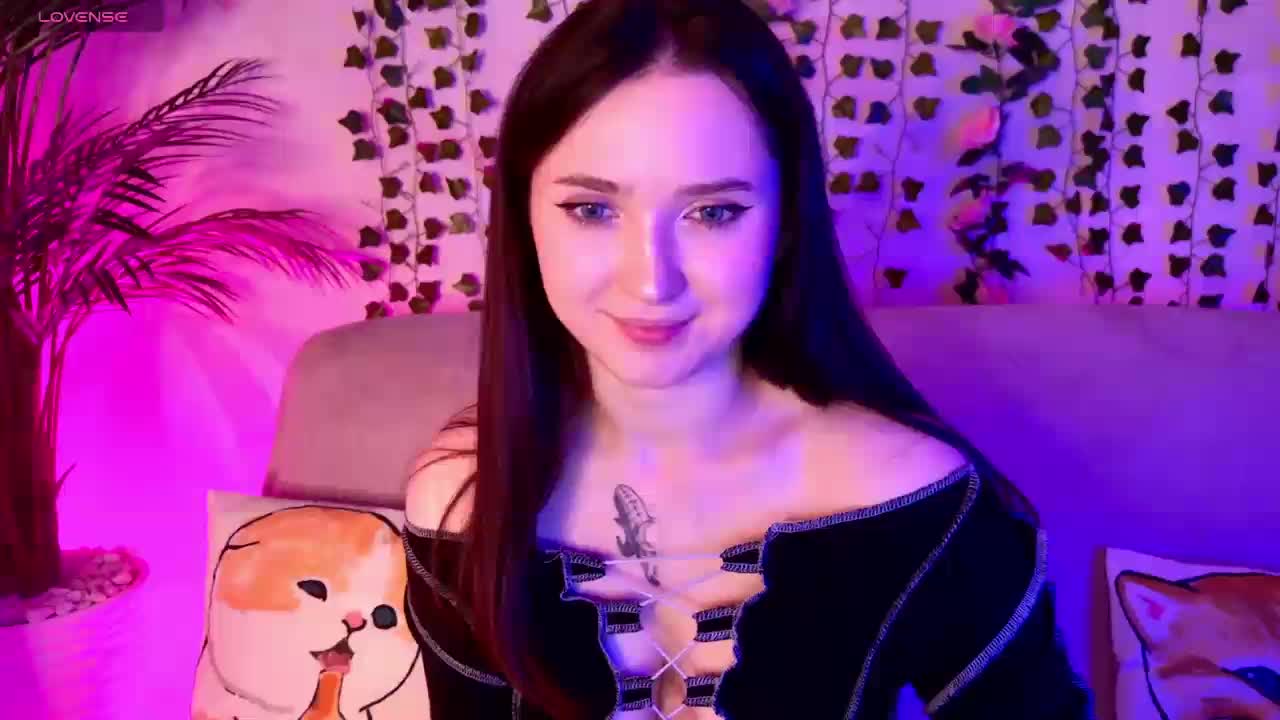 CuteBunnyX Adult Chat May 19, 2026
