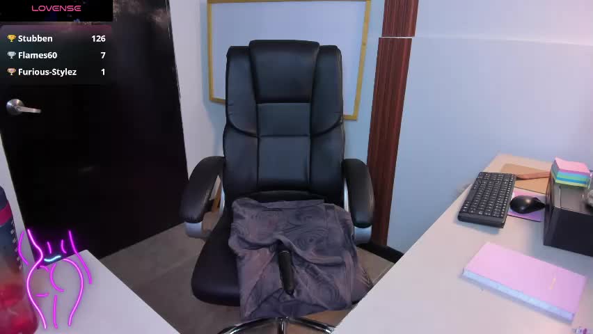 jeen_taylor Adult Chat May 19, 2026