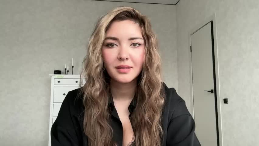 sophie_dare Adult Chat May 19, 2026