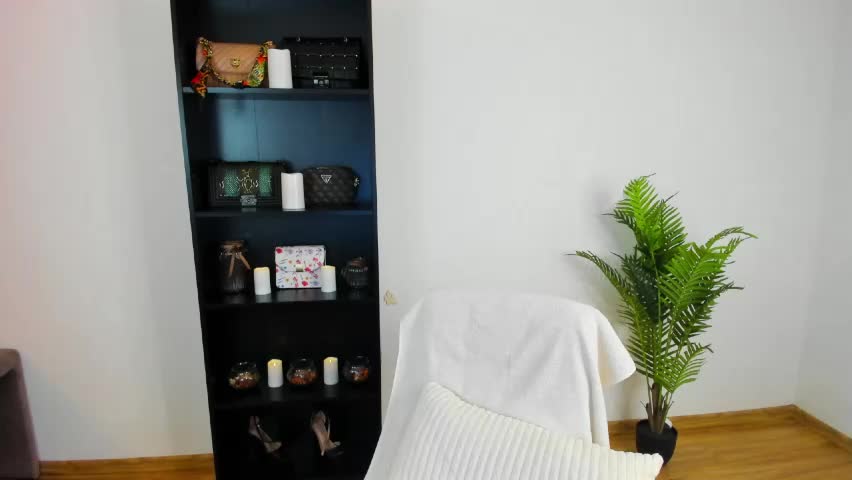 khloe_star Adult Chat May 20, 2026