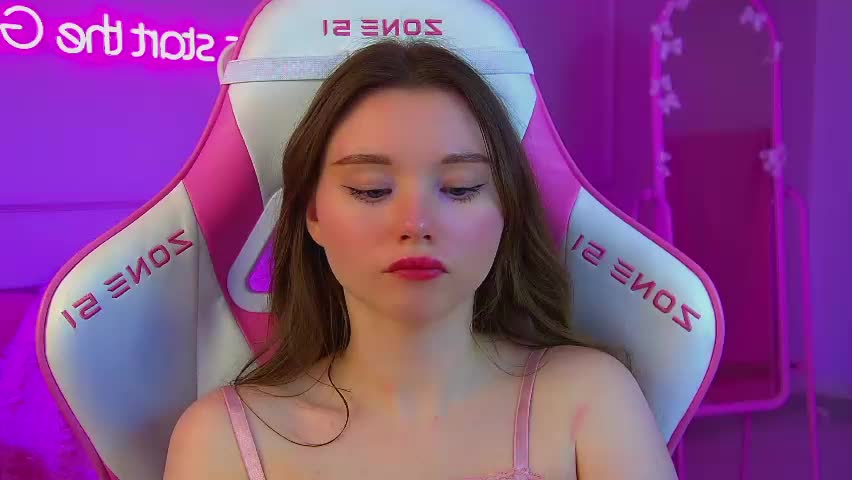 keiraace Adult Chat May 20, 2026