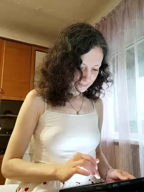 Viviennn Adult Chat May 20, 2026