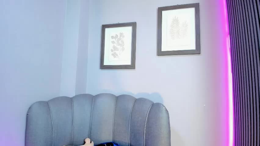 roxanna_moore2 Adult Chat May 20, 2026