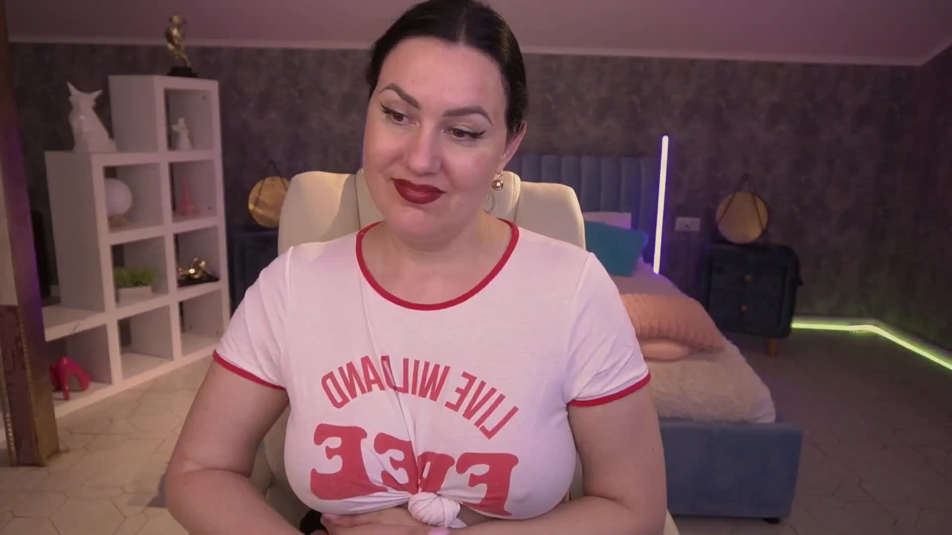 VelvetLuck Adult Chat May 20, 2026