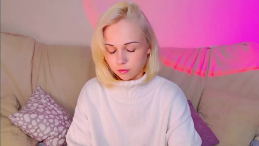 elenamonroe_ Adult Chat May 20, 2026