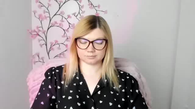 molly_moree Adult Chat May 20, 2026
