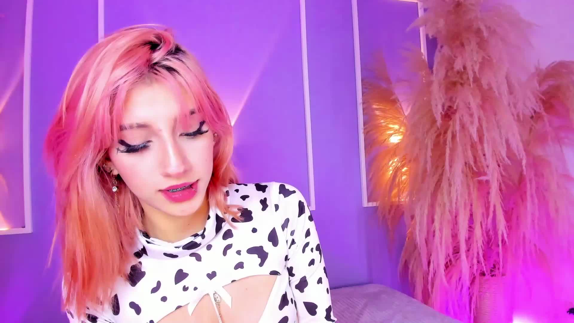 AlannaViera Adult Chat May 21, 2026