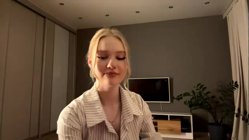 clarisaprentice Adult Chat May 20, 2026
