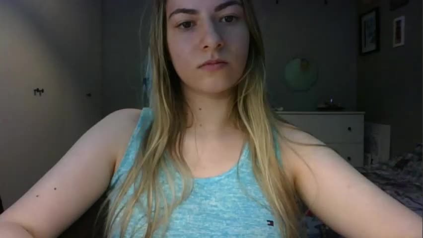 rosie_june Adult Chat May 20, 2026