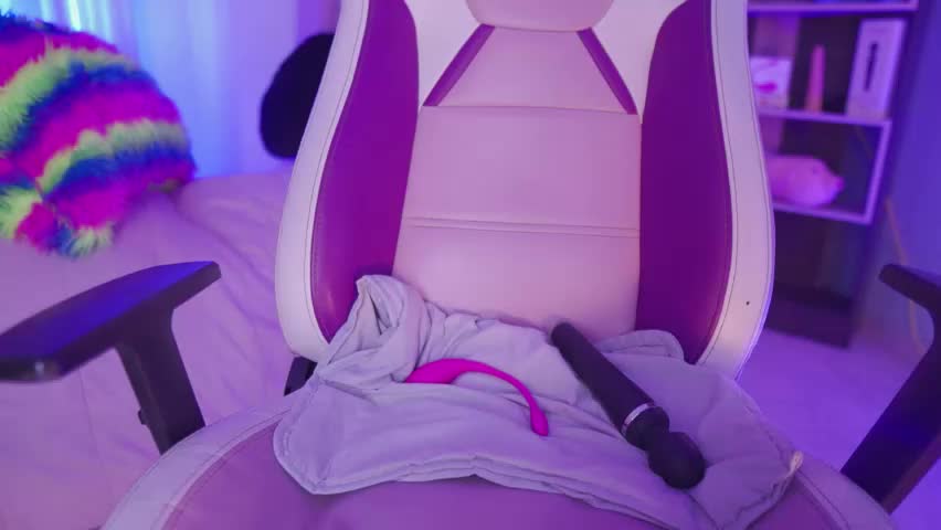 nikerly_hot Adult Chat May 21, 2026
