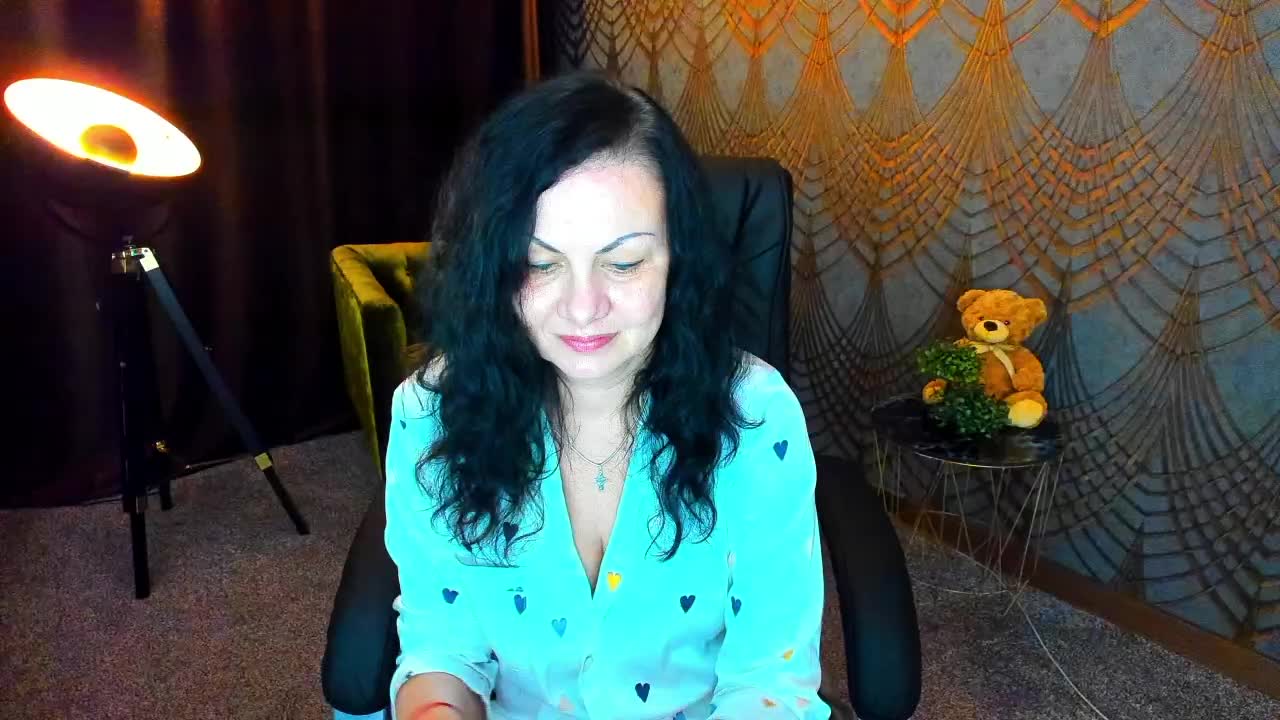 IrissMoon Adult Chat May 21, 2026