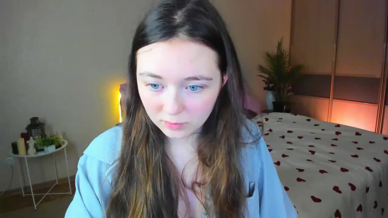 AlluringLookk Adult Chat May 21, 2026