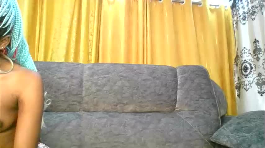 queenbeiby05 Adult Chat May 21, 2026