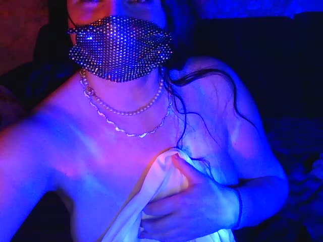 FlorenaXXX Adult Chat May 21, 2026