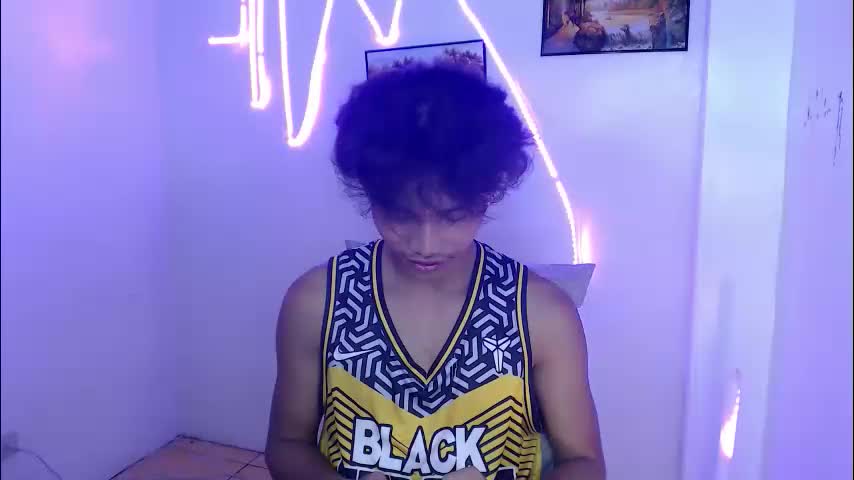 urbigcock_alvin Adult Chat May 22, 2026