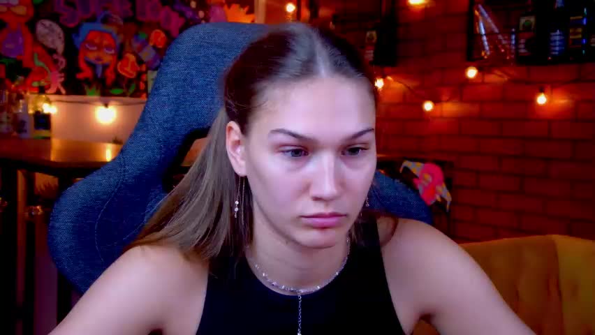 sweety_emilya Adult Chat May 21, 2026