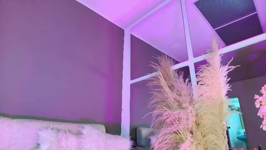 zoee_8 Adult Chat May 21, 2026