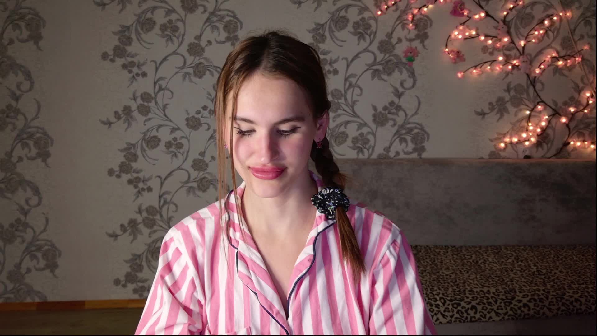 Felicia-Lav Adult Chat May 21, 2026