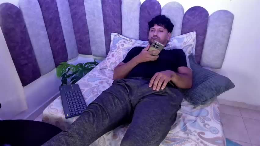 exotic_mann Adult Chat May 22, 2026