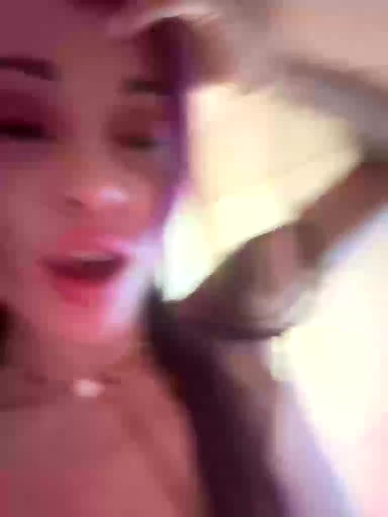 VIP17CoupleDream Adult Chat May 22, 2026