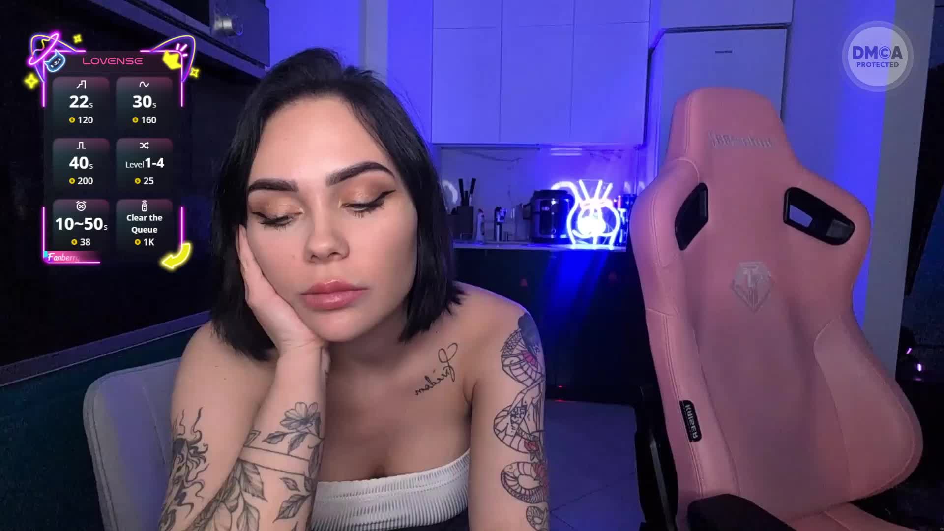 GroteskCouple Adult Chat May 22, 2026