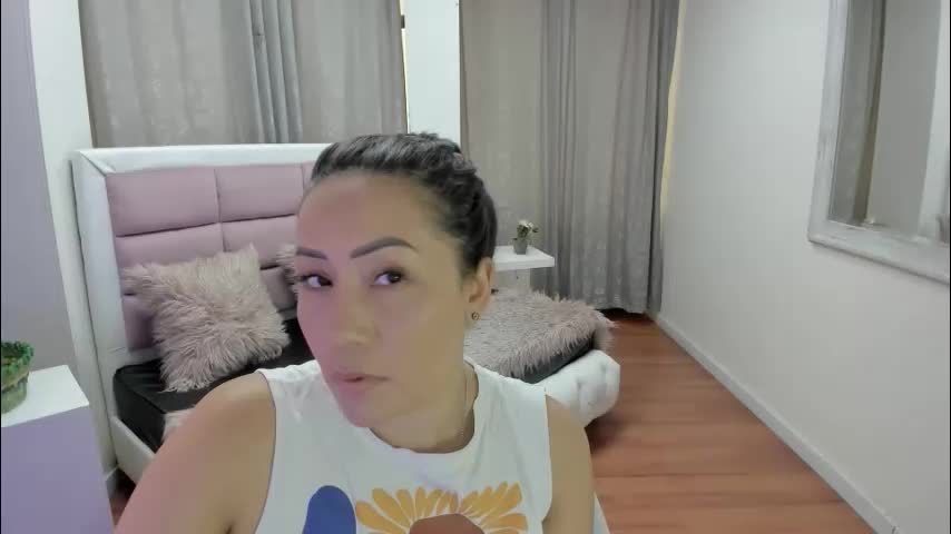 gaby_trent Adult Chat May 22, 2026