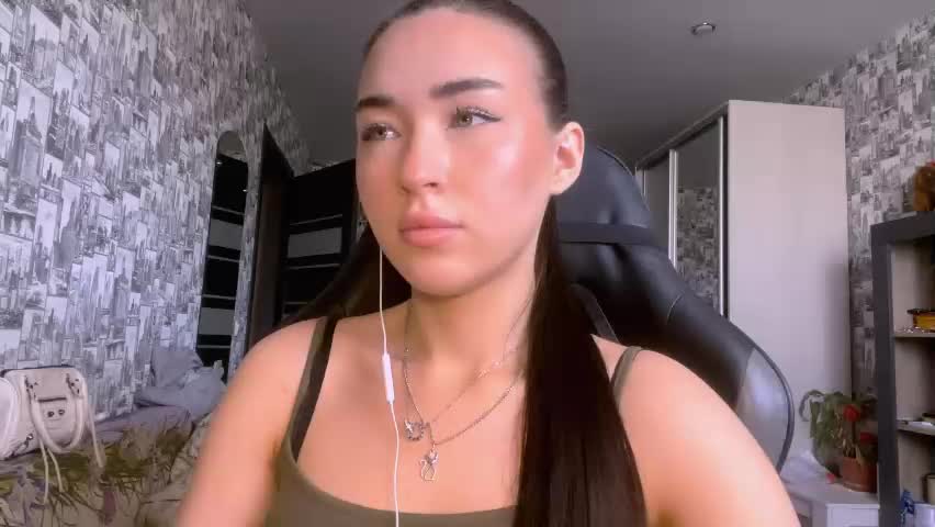 emmalinefairclough Adult Chat May 22, 2026