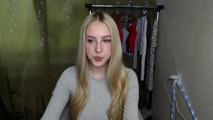 sweet_amelia03 Adult Chat May 22, 2026