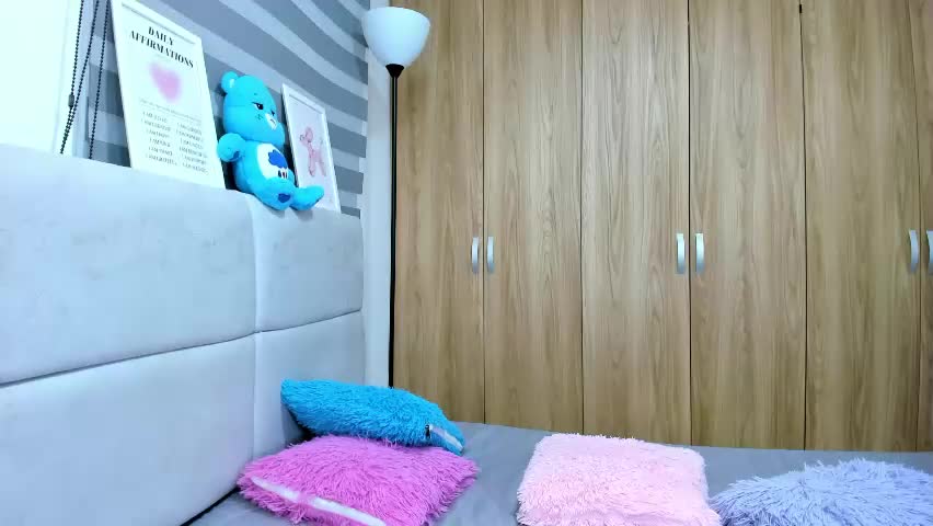 roseandmiah Adult Chat May 22, 2026