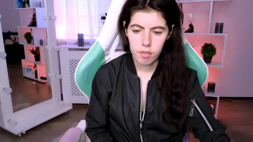 olivia__low Adult Chat May 22, 2026