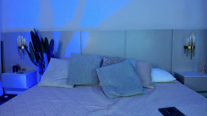 emilie_martinez Adult Chat May 22, 2026