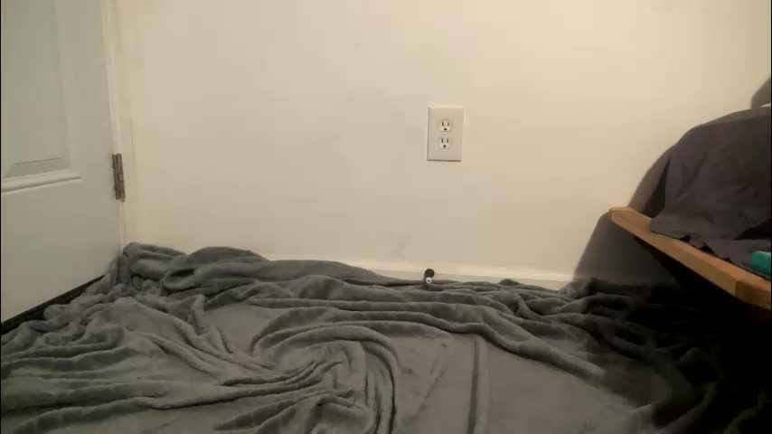 lily_slut420071 Adult Chat May 22, 2026