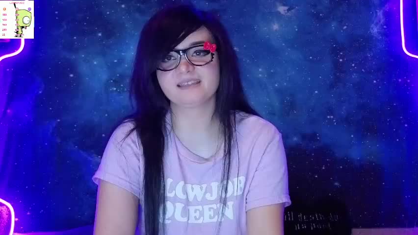 trixiedoescamcam Adult Chat May 23, 2026