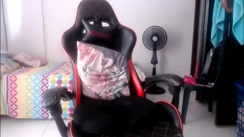ariannaloovel Adult Chat May 23, 2026