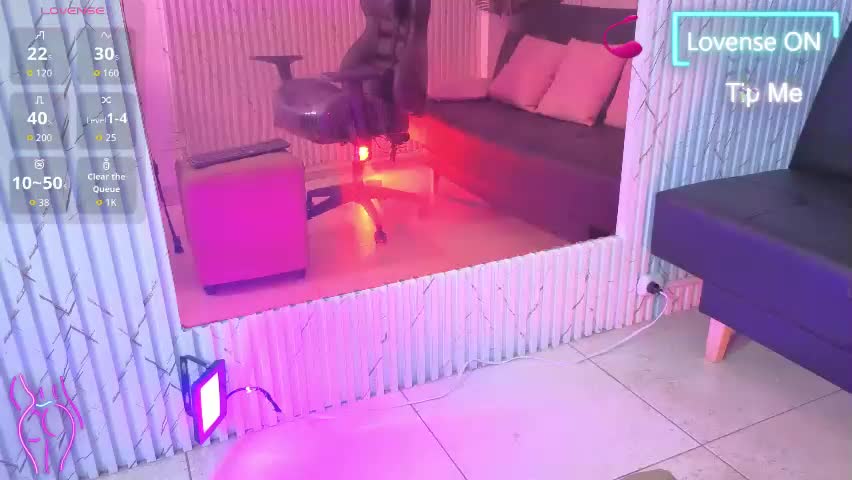 pretty_tay Adult Chat May 23, 2026