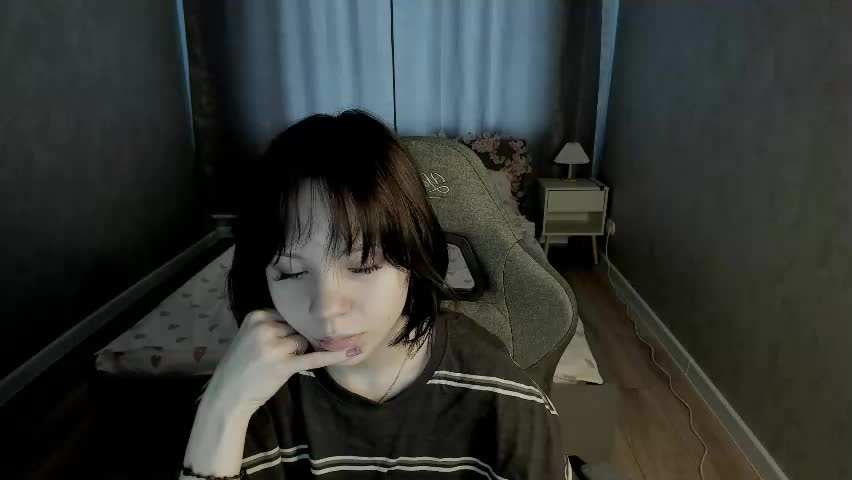 loly_cuttie Adult Chat May 23, 2026