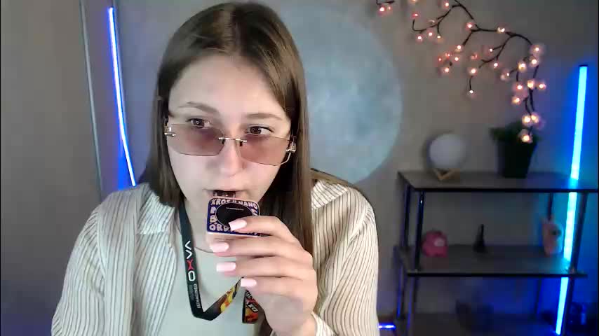kamilla_love_ Adult Chat May 23, 2026